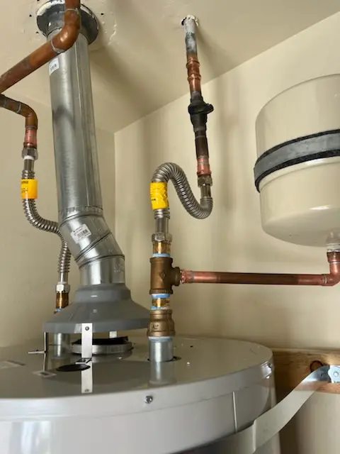 Water heater installation and plumbing repair in Fort Thomas Central Business District
